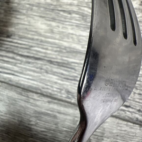 Set of 2 TWO Hampton Stainless CASSINI Salad Dessert Forks 7 1/4" Flatware - Picture 7 of 8